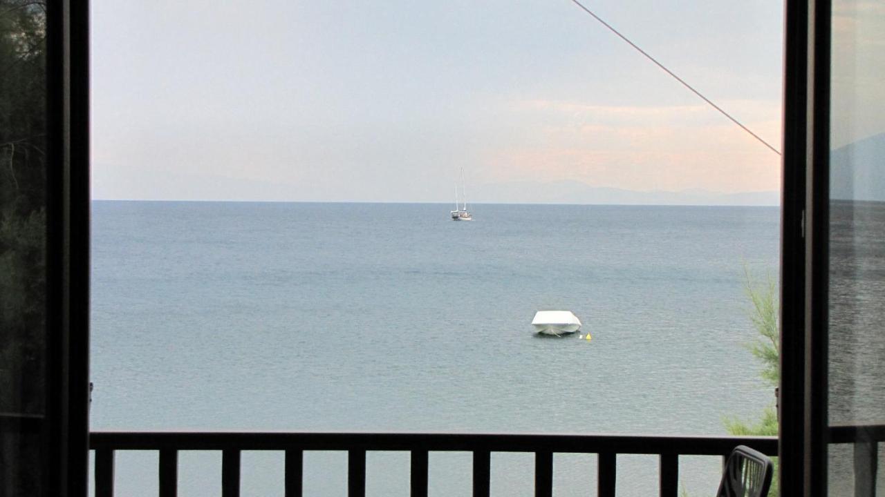 Sunset Suites Lefokastro Bagian luar foto